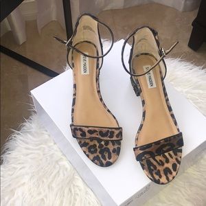 Steve Madden Inca Cheetah Sandals/9.5